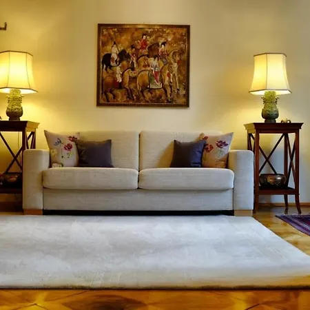 Altbauapartment Am Stadtpark Mit Uhrturmblick Apartment Graz