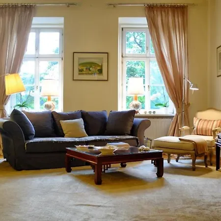 Altbauapartment Am Stadtpark Mit Uhrturmblick Appartement *