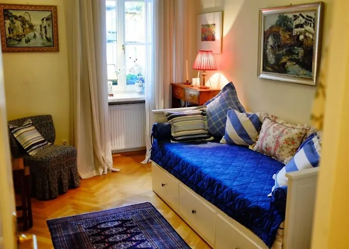 Altbauapartment Am Stadtpark Mit Uhrturmblick Apartment *