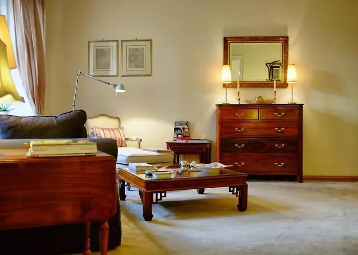 Apartment Altbauapartment Am Stadtpark Mit Uhrturmblick *